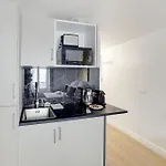 Bright Studio Close To Bastille